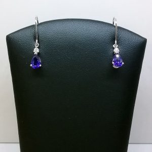 Boucles d’oreilles saphirs