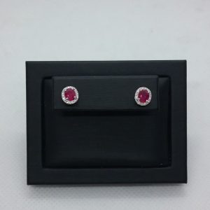 Boucles d’oreilles rubis diamants