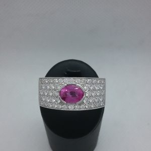 Bague saphir rose diamants