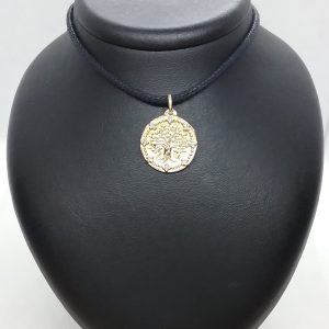 Médaille arbre de vie diamants