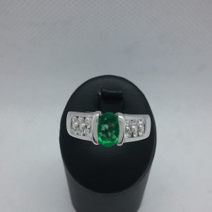 Bague émeraude diamants