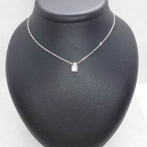 Collier pendentif diamant