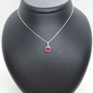 Pendentif rubis diamants