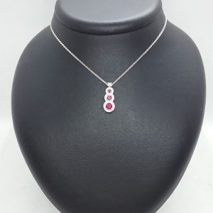 Pendentif rubis diamants