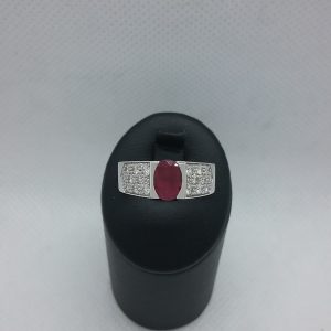 Bague rubis diamants