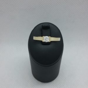 Bague solitaire