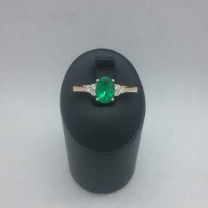 Bague émeraude diamants