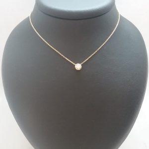 Collier pendentif diamant