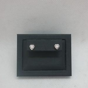 Clous d'oreilles diamants