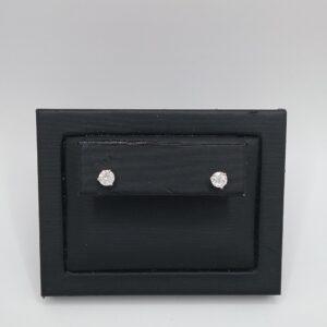 Clous d'oreilles diamants