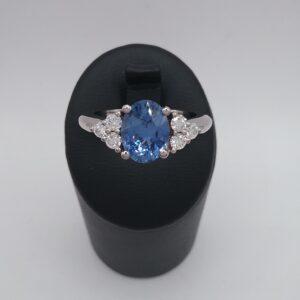 Bague saphir diamants