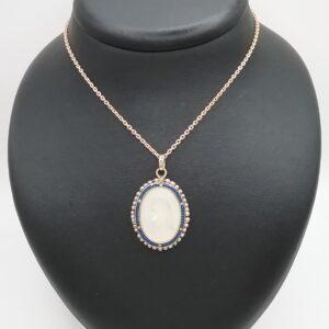 Médaille Vierge nacre