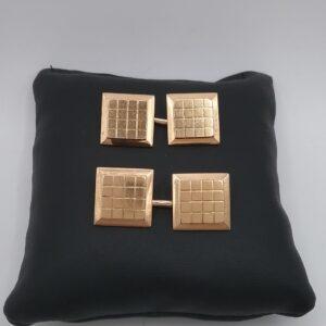 Boutons de manchette