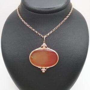 Collier pendentif agate