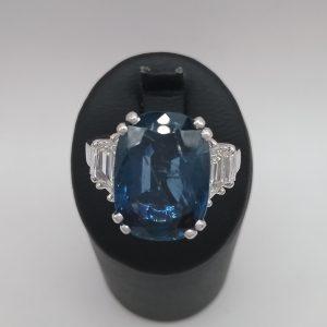 Bague saphir diamants