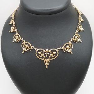 Collier collerette
