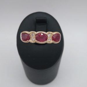 Bague rubis diamants